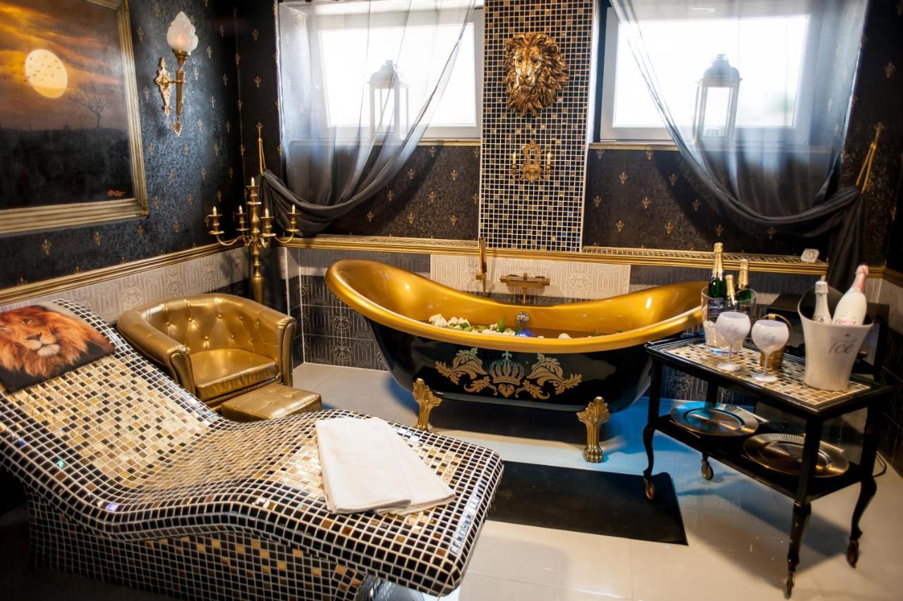 Hotel Tommy Wellness & Spa Náchod Eksteriør billede