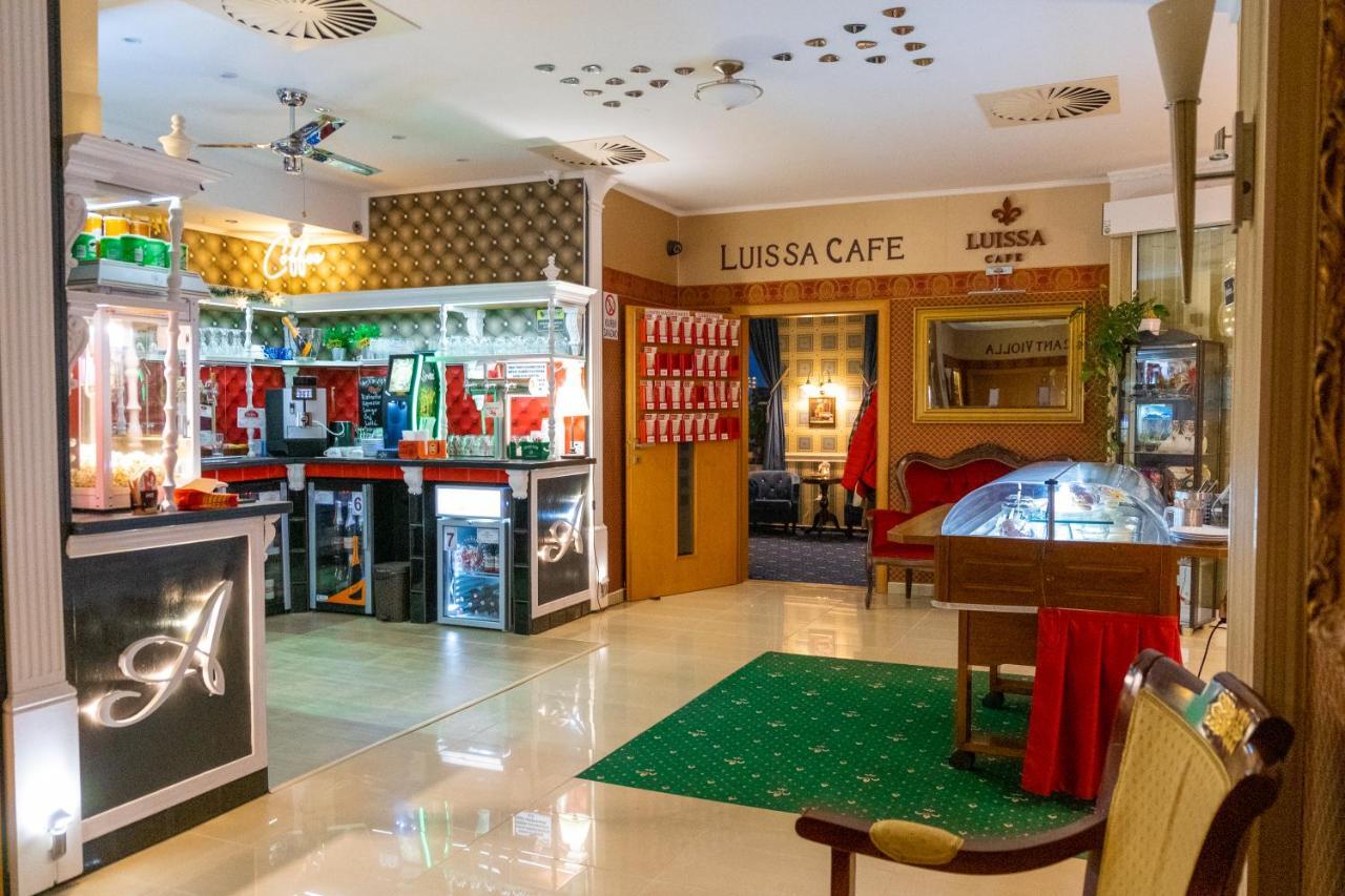 Hotel Tommy Wellness & Spa Náchod Eksteriør billede