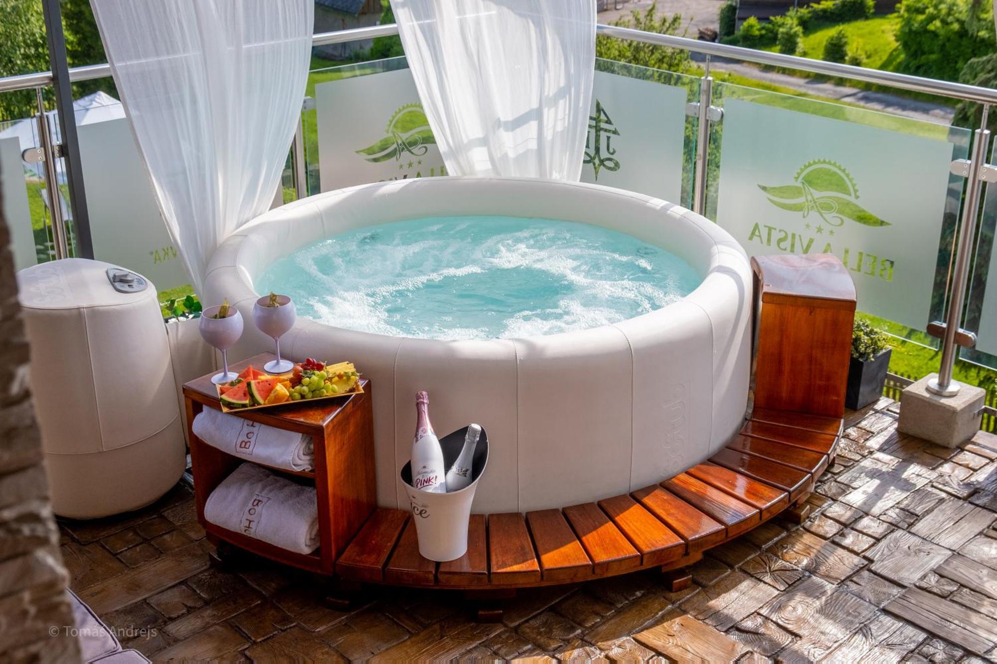 Hotel Tommy Wellness & Spa Náchod Eksteriør billede