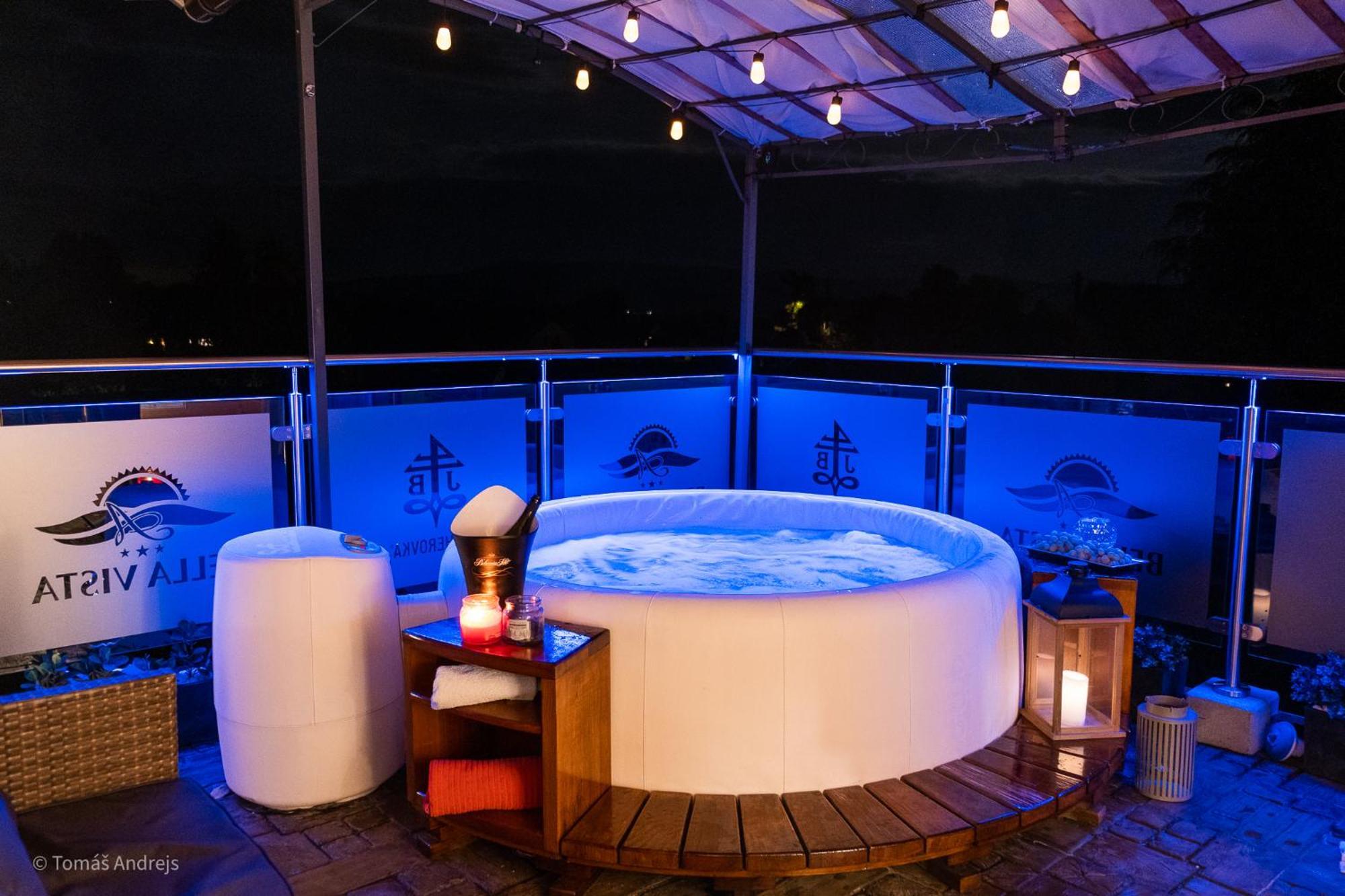 Hotel Tommy Wellness & Spa Náchod Eksteriør billede